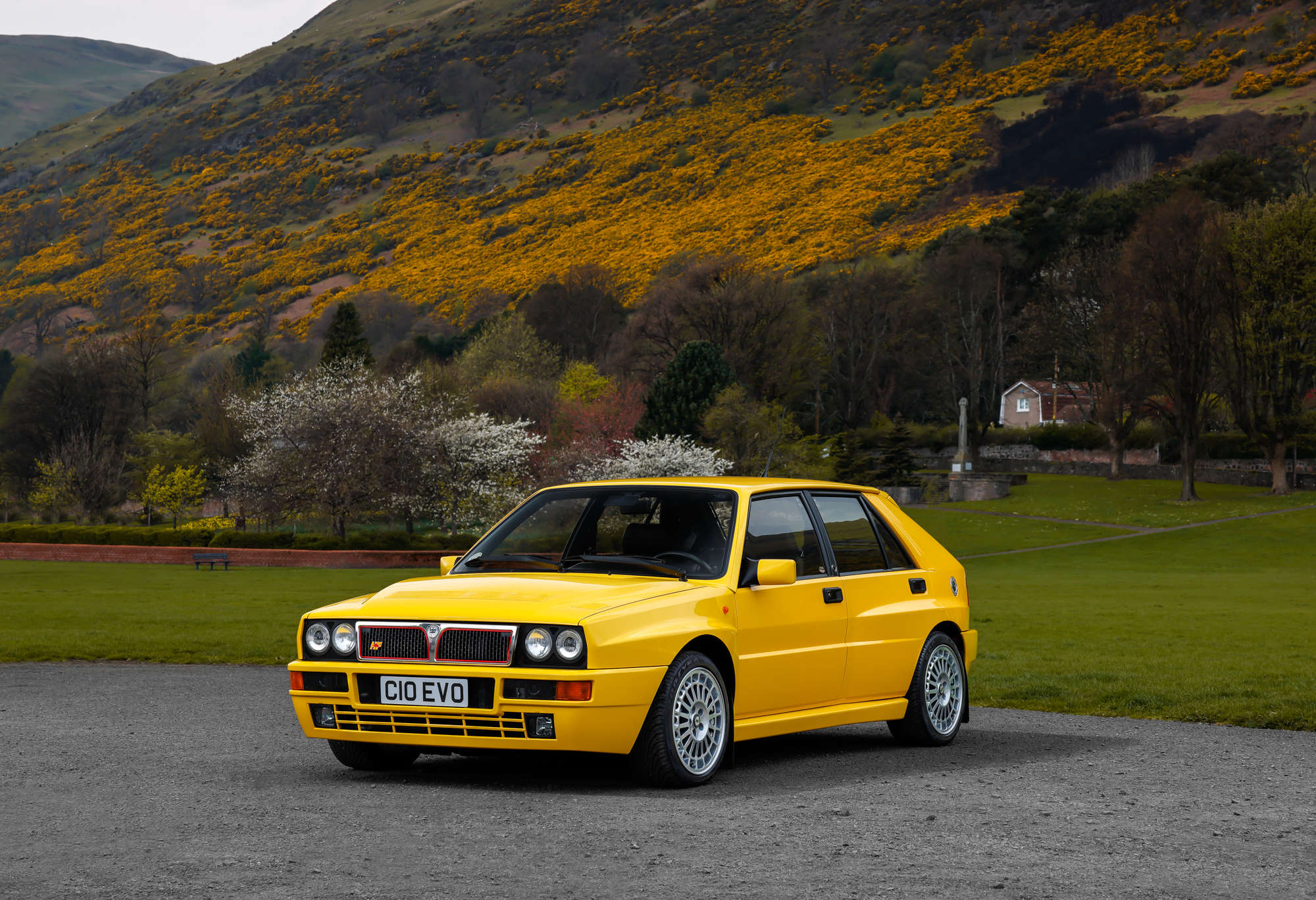 lancia delta background